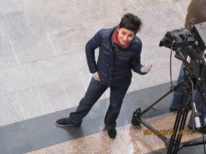 Пред камерата на БНТ 2, „Флашмоб с ръченица“, Централна гара Русе, 08.12.2012